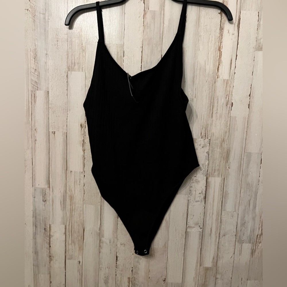 NWT Ribbed black bodysuit from Forever21
